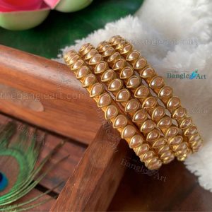 Pearl Gold Raindrop Bangle